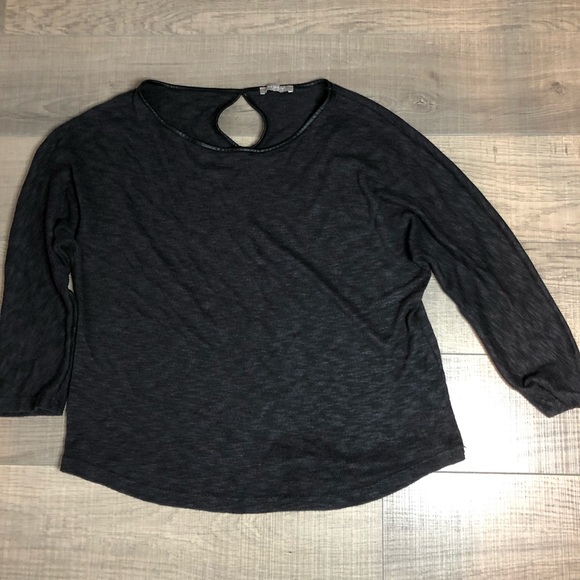 2 shirt comfortable sweater with sleeves - Picture 3 of 4